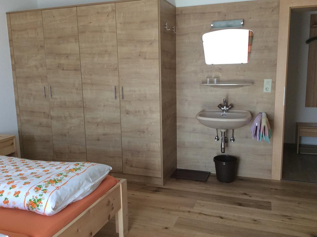 Ferienwohnung Zwoelferblick Брамберг ам Вилдкогел Стая снимка